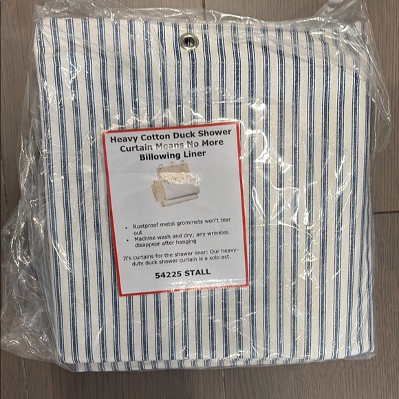 Vermont Country Store Heavy Cotton Duck Shower Curtain Stall - Picture 2 of 4